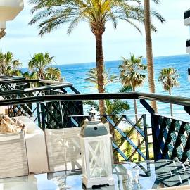 MI CAPRICHO 4B BEACHFRONT - Apartment with sea view - Costa del Sol -