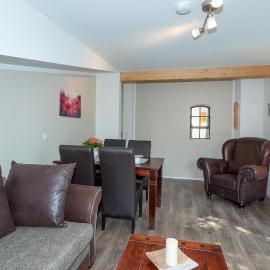 NEU! Ferienwohnung Zur Eiche, hotel a Toppenstedt