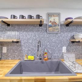 Great Find! Downtown Oasis with Office Setup