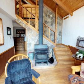 Birdwell Sheep Camp In Upper Valley With High Speed Wifi, hotel a Red River