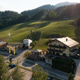Gasthof zum Sessellift, hotel v destinaci Mitterbach