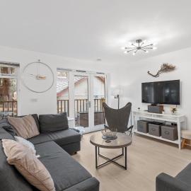 Tincroft Cottage - high end, luxury living near the beach, hotel in Truro