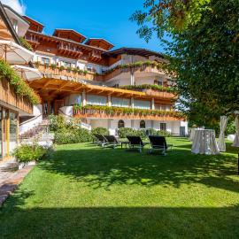 Hotel La Perla, hotel en Ravascletto