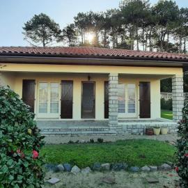 La maison de Maritxu - Entre plage et foret - Landes - Pays Basque, hotel in Tarnos