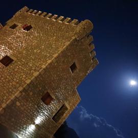 Mani Tower, hotel u gradu Kamáres