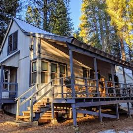 Cabin #7, Hotel in Strawberry