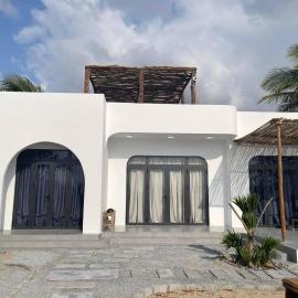 My Hoa Oceanfront Home, hotel in Ấp Mỹ Hải