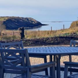 Blaneys Coastal Cottage, hotell i Mountcharles