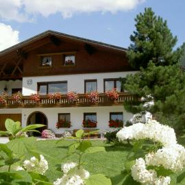 Ferienhaus Gapp, hotel a Elmen