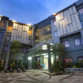 Bang Tao Beach में, होटल Dinar Lodge