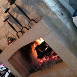Lofou Traditional Stone House, hotel di Lofou