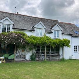 Rural Devon retreat in stunning Exe Valley.، فندق في إكسيتير