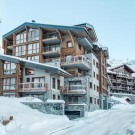 Chalet Hotel Yeti, хотел в Тин
