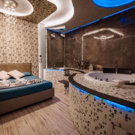 TH LUXURY SUITE, hotel in Giardini Naxos