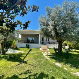 Apollon Paian , Luxury Nature Relax, hotel v destinaci Lefkada