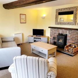 One Bed Ground Floor Apartment- Great Getaway