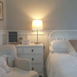 Cabins on Tudor bed & breakfast, hotel in Motueka