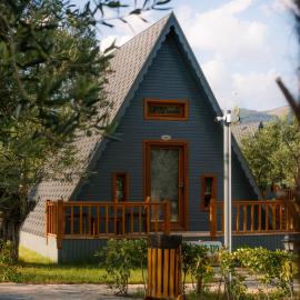 Verde Blu Bungalow, hotel em Edremit