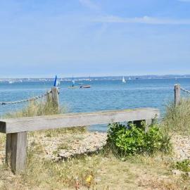 12A Solent Landing direct beach access