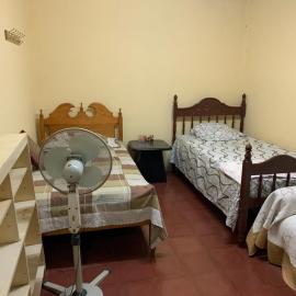 Casa Cisneros Bed & Breakfast, hotel v destinácii León