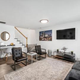 DTPrivacy*KidsFriendly*PetFriendly*300M*Walkable