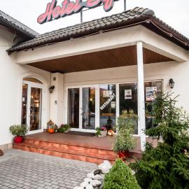 Hotel Squash Centrum, hotel i Prievidza