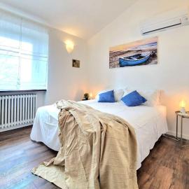 [Idromassaggio & BBQ]wifi, relax e private parking, Hotel in Sirolo
