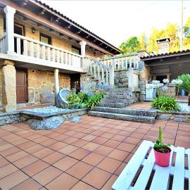 GALIHOST - Impresionante Casa Rural en Meis