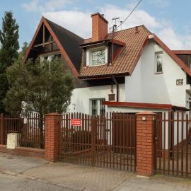 Quiet Bemowo House with Garden by Noclegi Renters, Hotel in Warschau