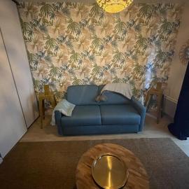 STUDIO de Charme, CITY BED, LA ROCHELLE, hotel in La Rochelle