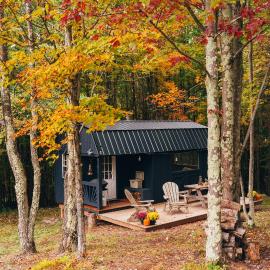 Mountain Brook Cabin, hotelli kohteessa Bovina Center