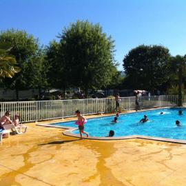 Camping Europ'Camping - Maeva, hotel in Ascarat