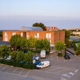Hotel La Colina, hotel v destinácii Geria