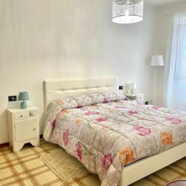 Casa Vacanze Ca' di Lucchini โรงแรมในSan Benedetto Val di Sambro