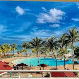 Ti Kaz Surf Funky Host -T3 vue mer prémium 3 étoiles - Village vacances Sainte Anne Guadeloupe