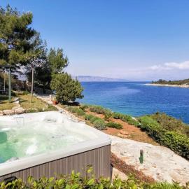 Bay House Rosohotnica, viešbutis mieste Vrboska
