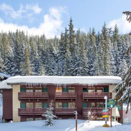 Crystal Mountain Hotels, hotel u gradu Crystal Mountain