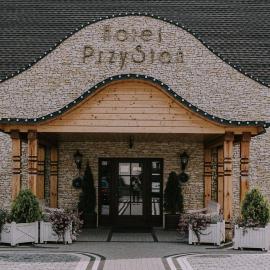 Hotel-Przystań, готель у місті Kikół