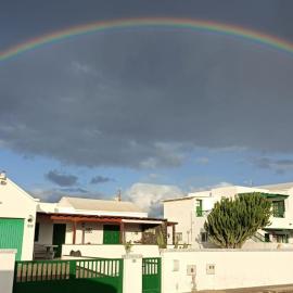 Casa el Nido, hotel in Charco del Palo