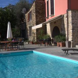 Appartamenti Chiarina, hotell sihtkohas Dolcedo