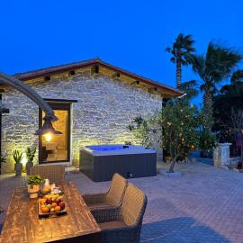 Villa Aspasia with private Jacuzzi - Oasis Resort