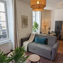 Cosy Calypso - T3 - Gîtes en Centre Ville - Quartier des Halles & Parking