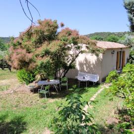 Maison dans la Provence Verte, hotel v destinácii Cotignac