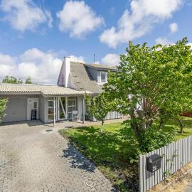 Gorgeous Home In Vestervig With Wifi