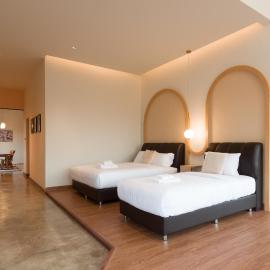 Family Room by 233Poshtel, hotel in Lampang