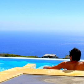 Madeira Native Motion Guest House, hotel sa Fajã da Ovelha