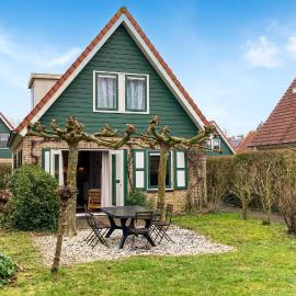 Amazing Home In Zonnemaire With Wifi, hotel in Zonnemaire