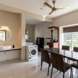 Amminis Mansion by Doris Homes, ξενοδοχείο σε Trichur