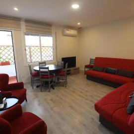 Nur Apartment, hotel a Terrassa