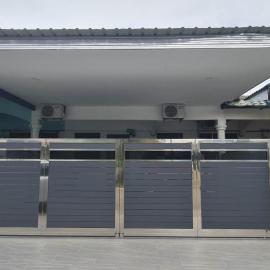 Mersing little homestay II 3 bedrooms, hótel í Mersing
